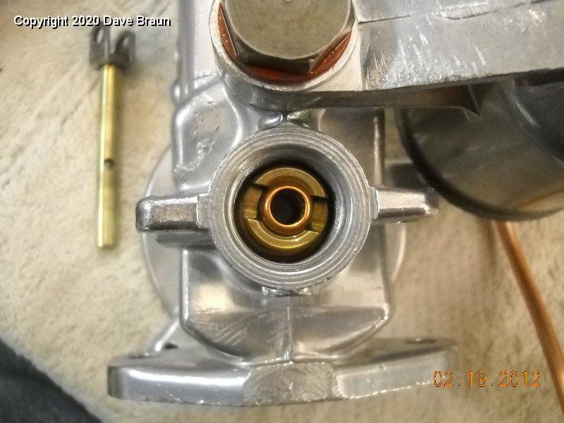 SU Carburetor Restorations/MG TD Judson H4 1202/Assembly/Installing jet